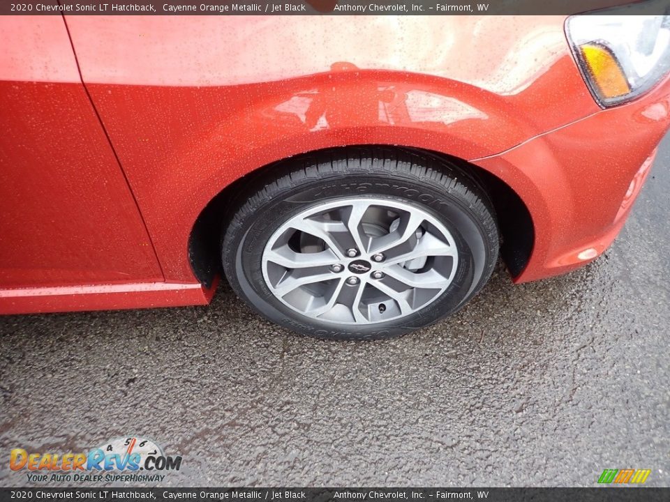 2020 Chevrolet Sonic LT Hatchback Cayenne Orange Metallic / Jet Black Photo #2
