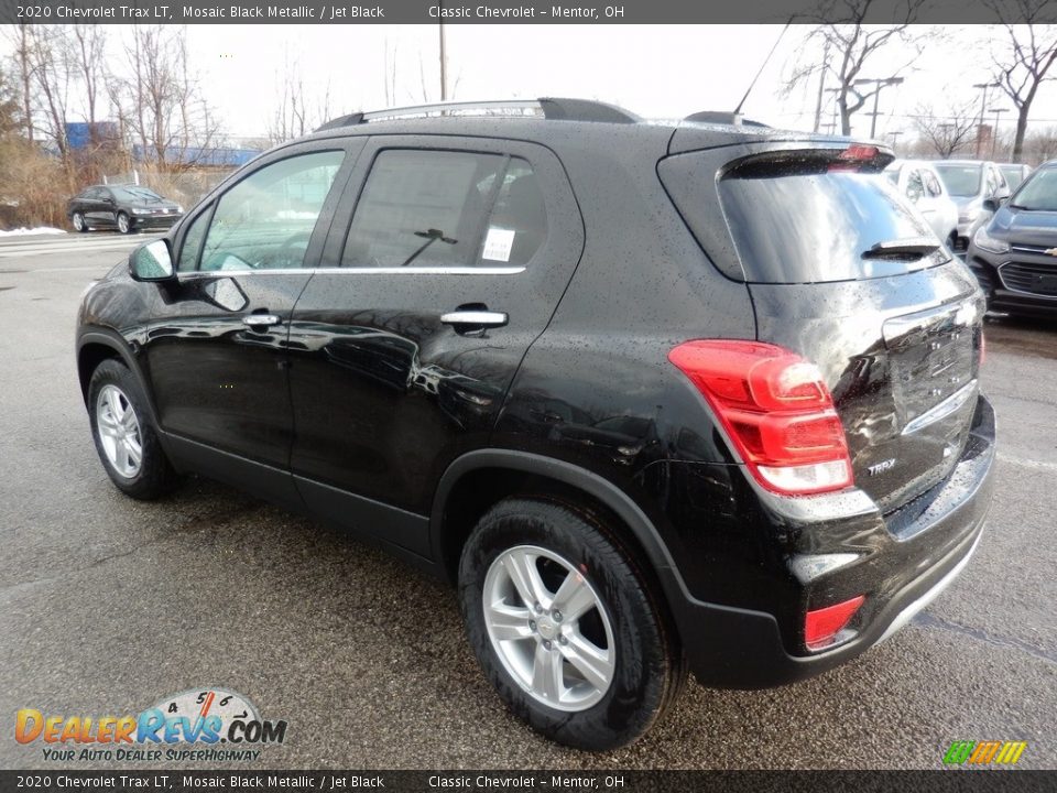 2020 Chevrolet Trax LT Mosaic Black Metallic / Jet Black Photo #5