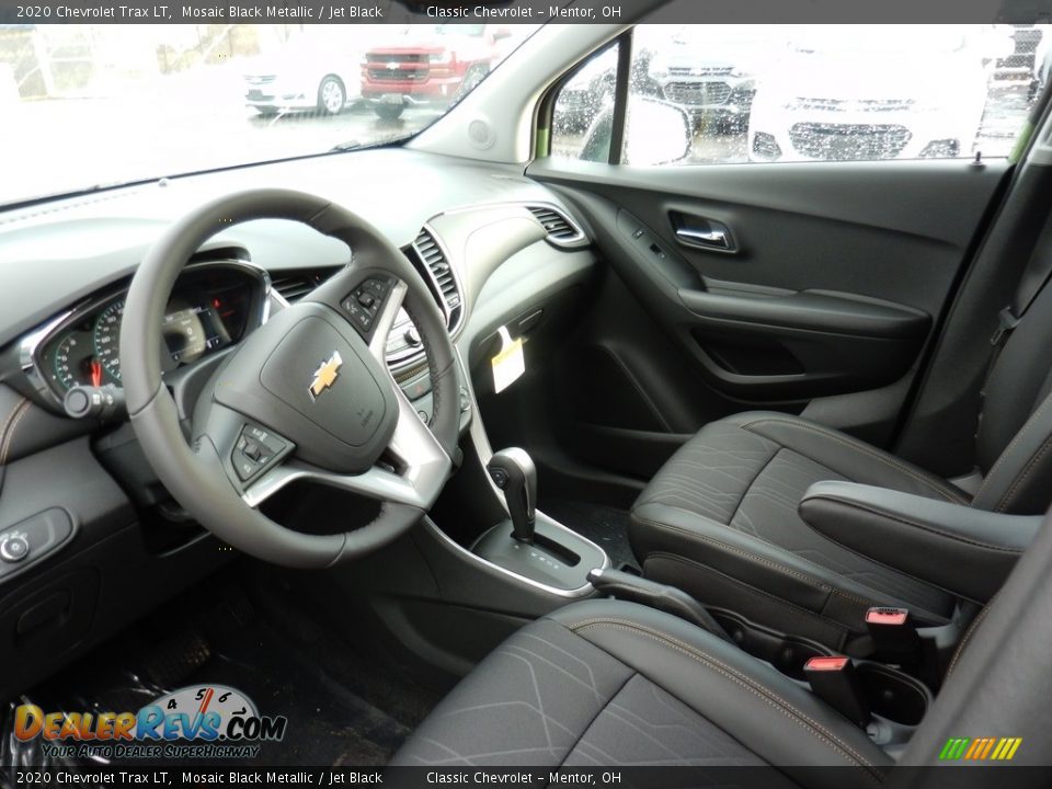 2020 Chevrolet Trax LT Mosaic Black Metallic / Jet Black Photo #6