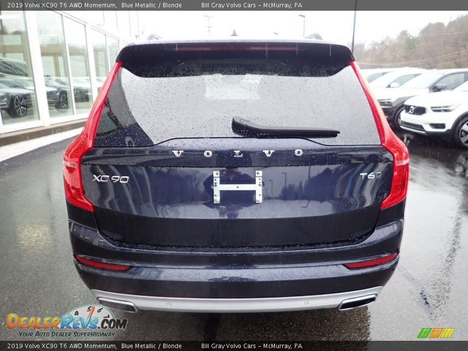2019 Volvo XC90 T6 AWD Momentum Blue Metallic / Blonde Photo #4