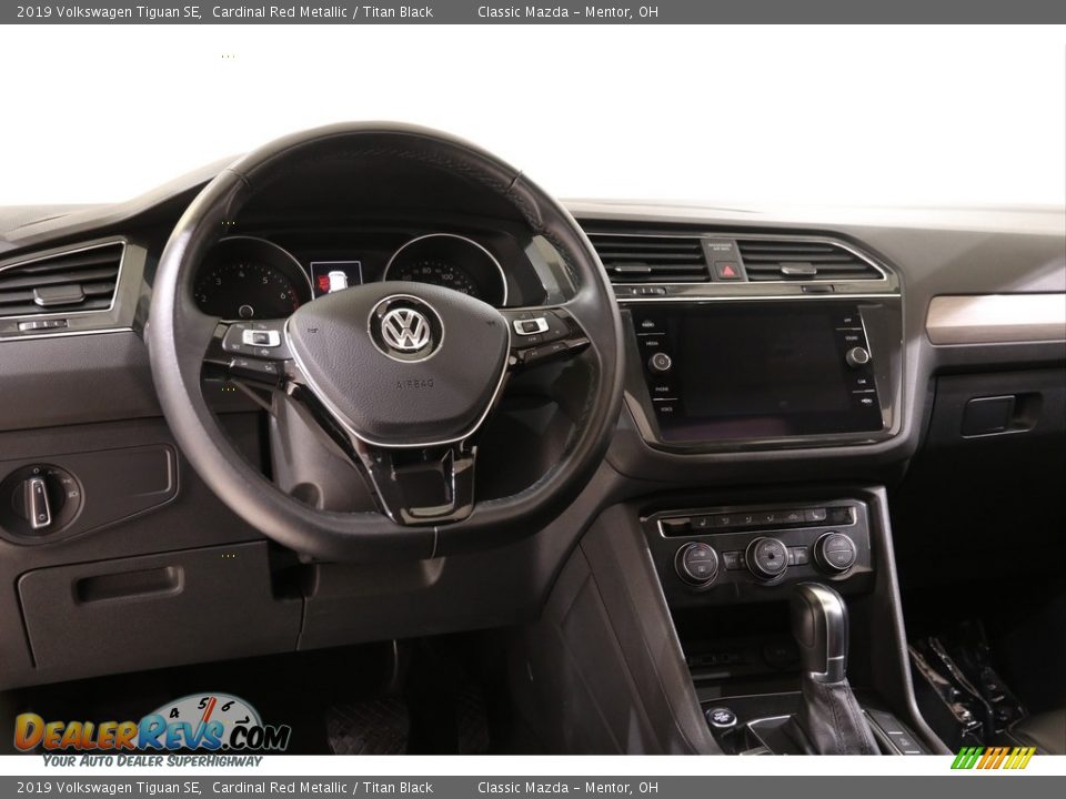 Dashboard of 2019 Volkswagen Tiguan SE Photo #6