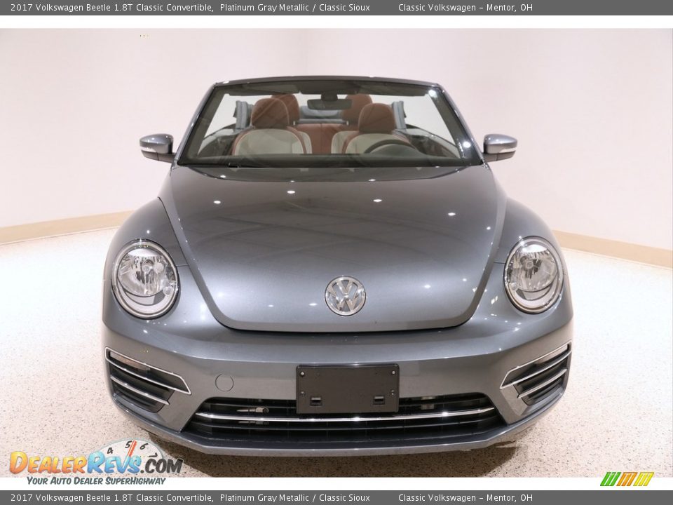 2017 Volkswagen Beetle 1.8T Classic Convertible Platinum Gray Metallic / Classic Sioux Photo #3