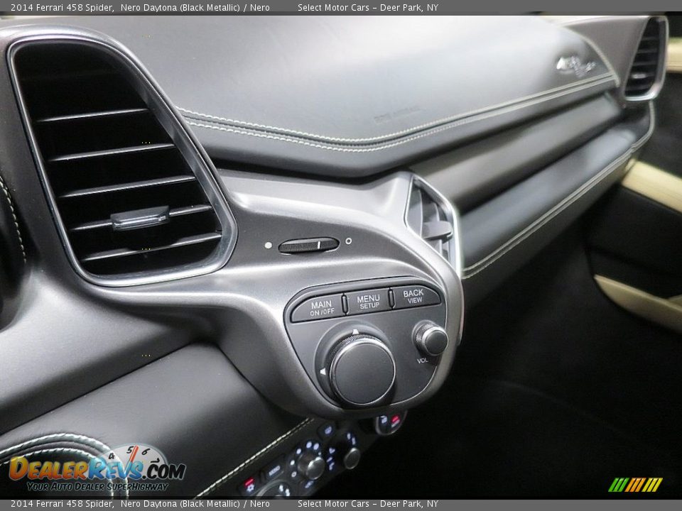 Controls of 2014 Ferrari 458 Spider Photo #21