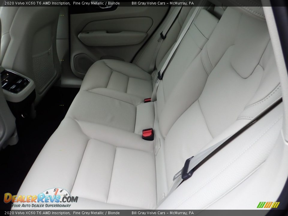 Rear Seat of 2020 Volvo XC60 T6 AWD Inscription Photo #8