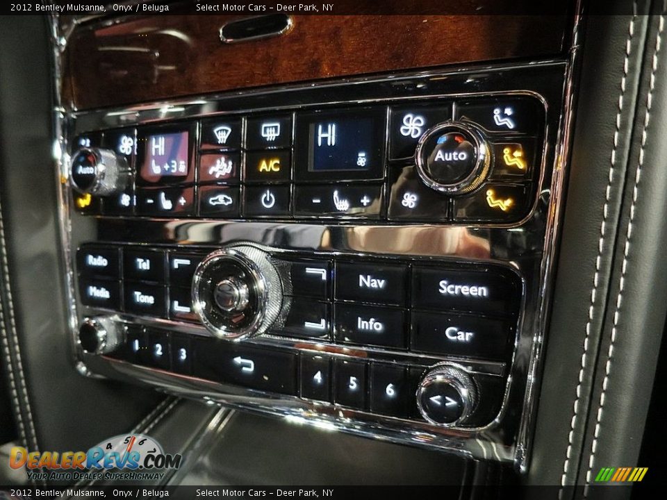 Controls of 2012 Bentley Mulsanne  Photo #22