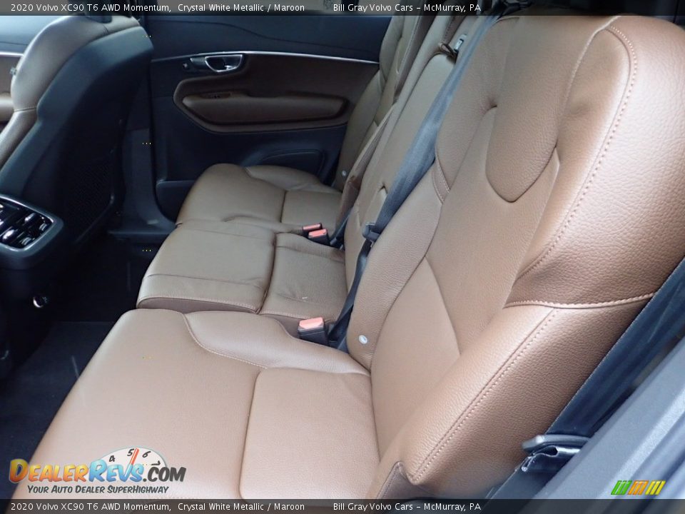 Rear Seat of 2020 Volvo XC90 T6 AWD Momentum Photo #8