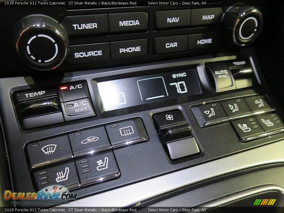 Controls of 2018 Porsche 911 Turbo Cabriolet Photo #31