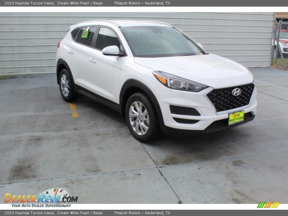 2020 Hyundai Tucson Value Cream White Pearl / Beige Photo #2