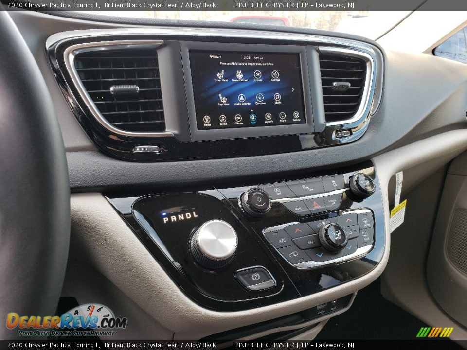 2020 Chrysler Pacifica Touring L Brilliant Black Crystal Pearl / Alloy/Black Photo #9