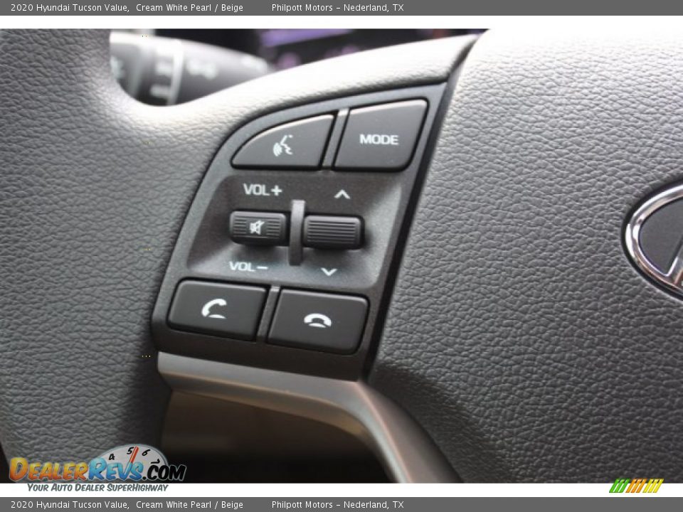 2020 Hyundai Tucson Value Cream White Pearl / Beige Photo #11