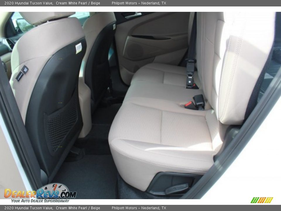 2020 Hyundai Tucson Value Cream White Pearl / Beige Photo #19