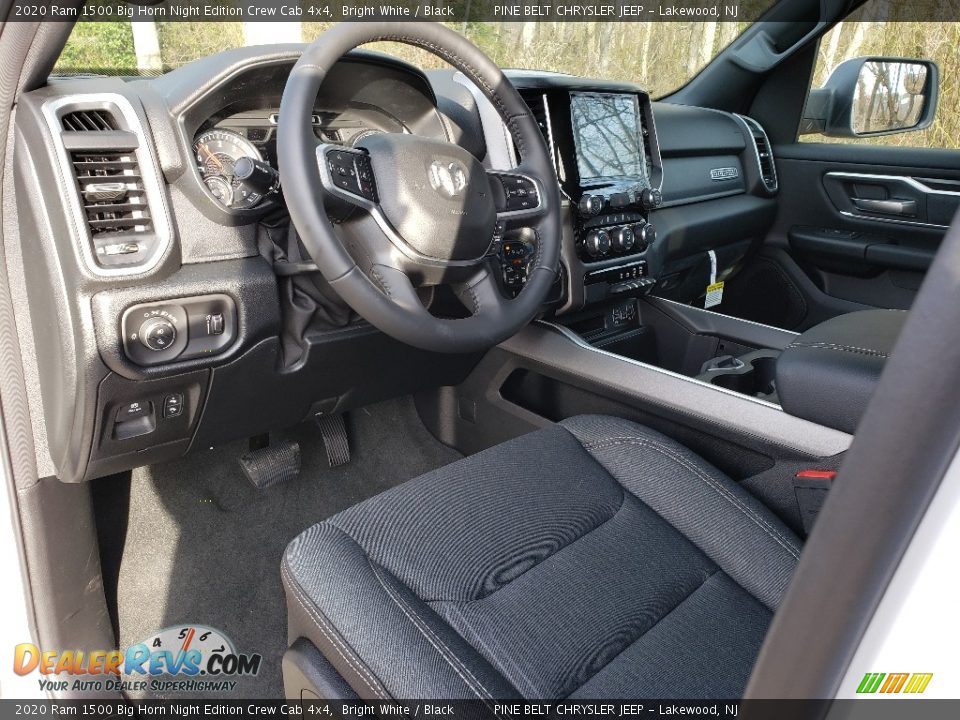 2020 Ram 1500 Big Horn Night Edition Crew Cab 4x4 Bright White / Black Photo #8