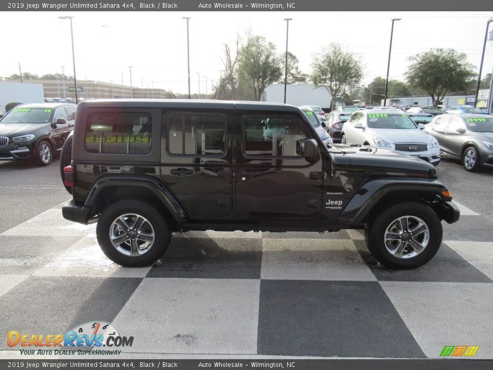 2019 Jeep Wrangler Unlimited Sahara 4x4 Black / Black Photo #3