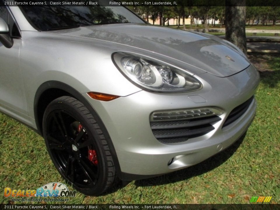 2011 Porsche Cayenne S Classic Silver Metallic / Black Photo #17
