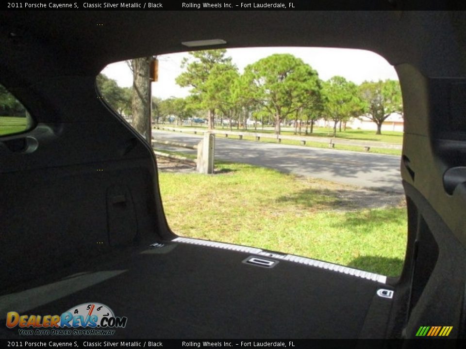 2011 Porsche Cayenne S Classic Silver Metallic / Black Photo #21