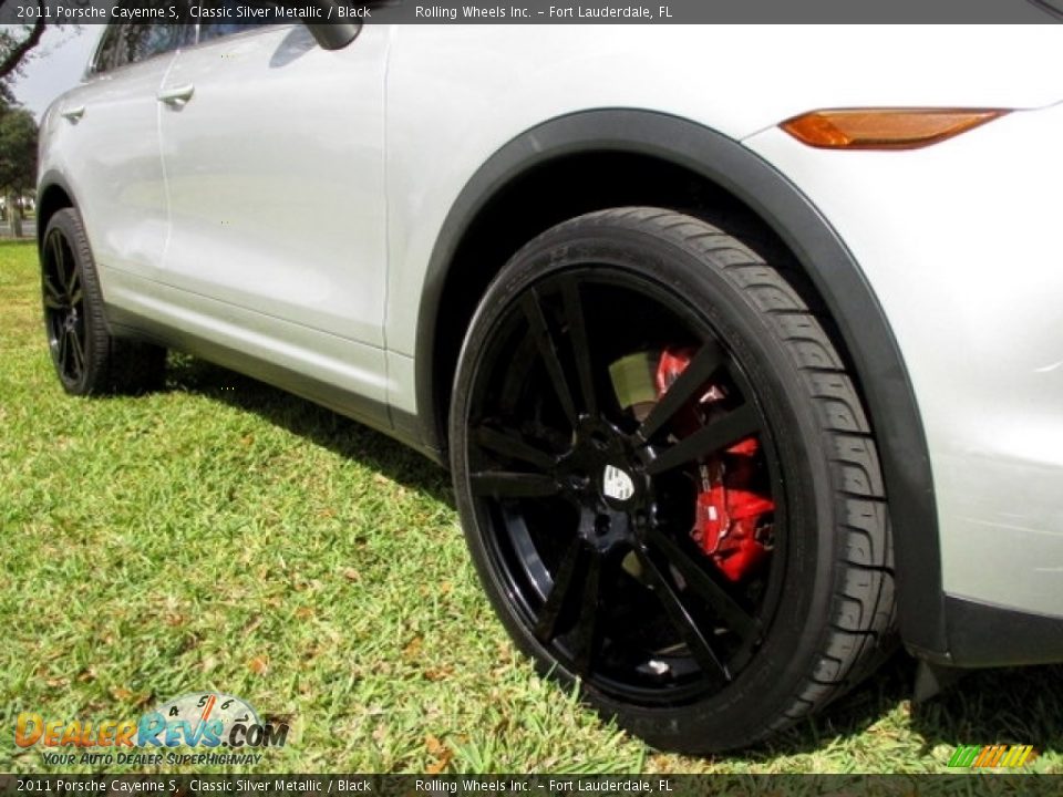 2011 Porsche Cayenne S Classic Silver Metallic / Black Photo #22