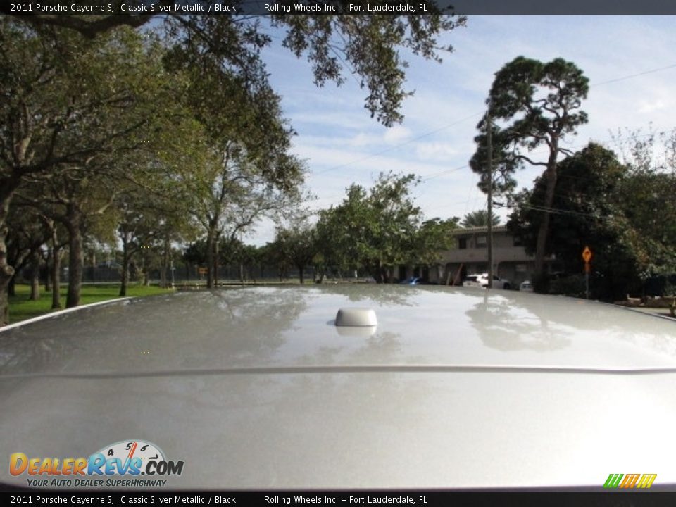 2011 Porsche Cayenne S Classic Silver Metallic / Black Photo #28