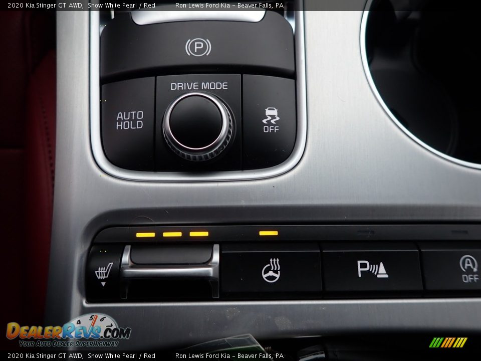 Controls of 2020 Kia Stinger GT AWD Photo #18