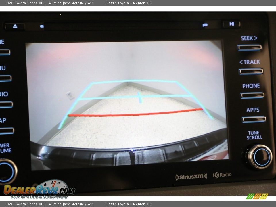 2020 Toyota Sienna XLE Alumina Jade Metallic / Ash Photo #12