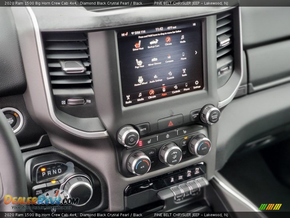 2020 Ram 1500 Big Horn Crew Cab 4x4 Diamond Black Crystal Pearl / Black Photo #10