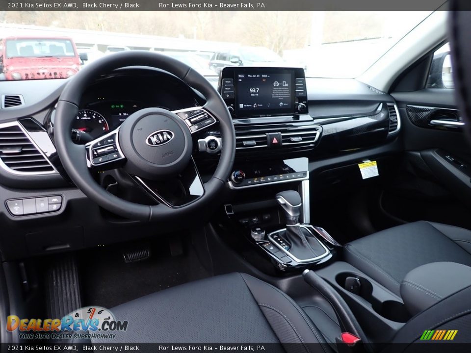 Black Interior - 2021 Kia Seltos EX AWD Photo #16