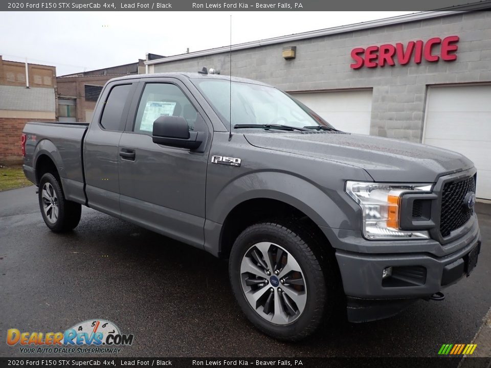 Front 3/4 View of 2020 Ford F150 STX SuperCab 4x4 Photo #8