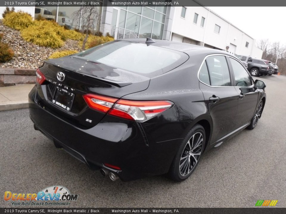 2019 Toyota Camry SE Midnight Black Metallic / Black Photo #9