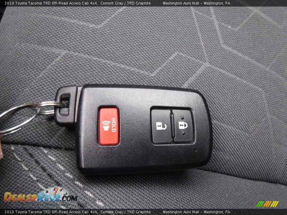 2019 Toyota Tacoma TRD Off-Road Access Cab 4x4 Cement Gray / TRD Graphite Photo #30