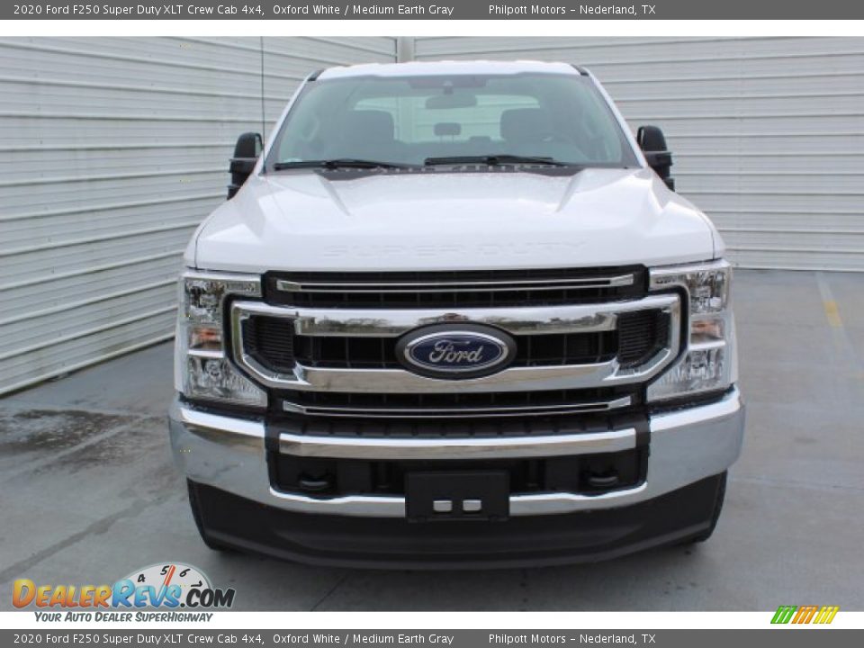 2020 Ford F250 Super Duty XLT Crew Cab 4x4 Oxford White / Medium Earth Gray Photo #3