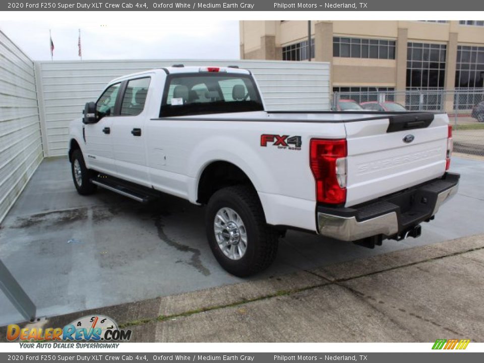 2020 Ford F250 Super Duty XLT Crew Cab 4x4 Oxford White / Medium Earth Gray Photo #6