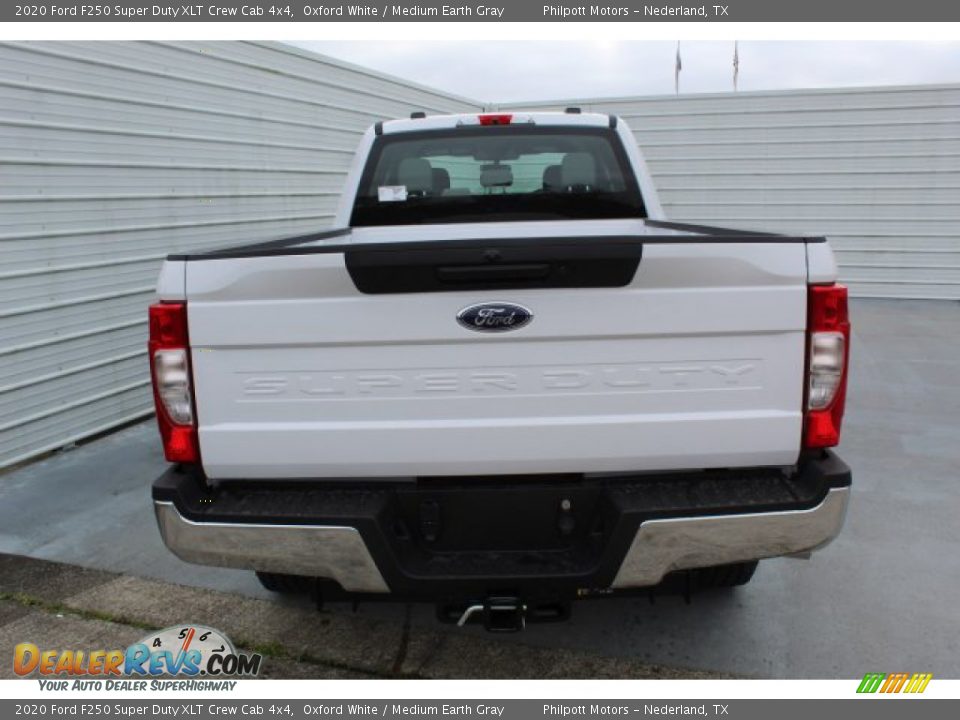 2020 Ford F250 Super Duty XLT Crew Cab 4x4 Oxford White / Medium Earth Gray Photo #7