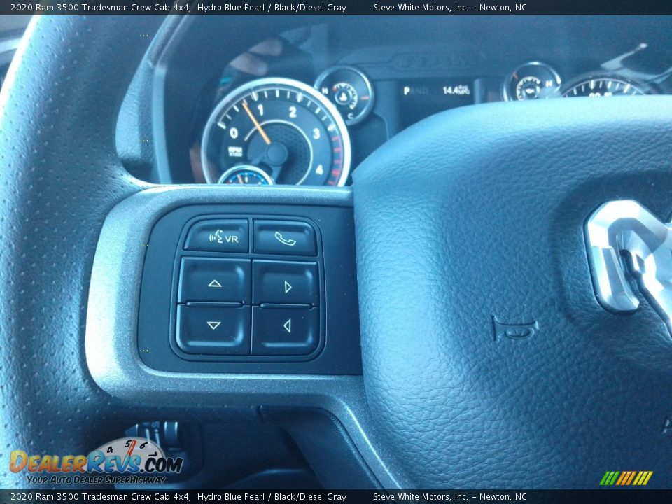2020 Ram 3500 Tradesman Crew Cab 4x4 Hydro Blue Pearl / Black/Diesel Gray Photo #17