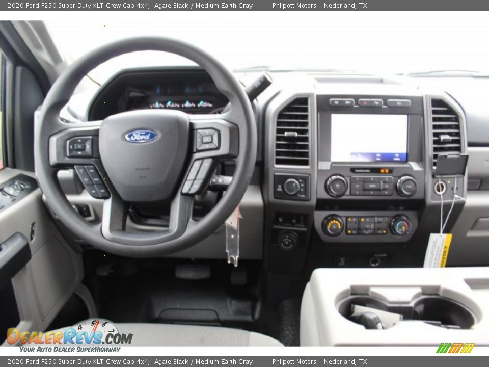 2020 Ford F250 Super Duty XLT Crew Cab 4x4 Agate Black / Medium Earth Gray Photo #20