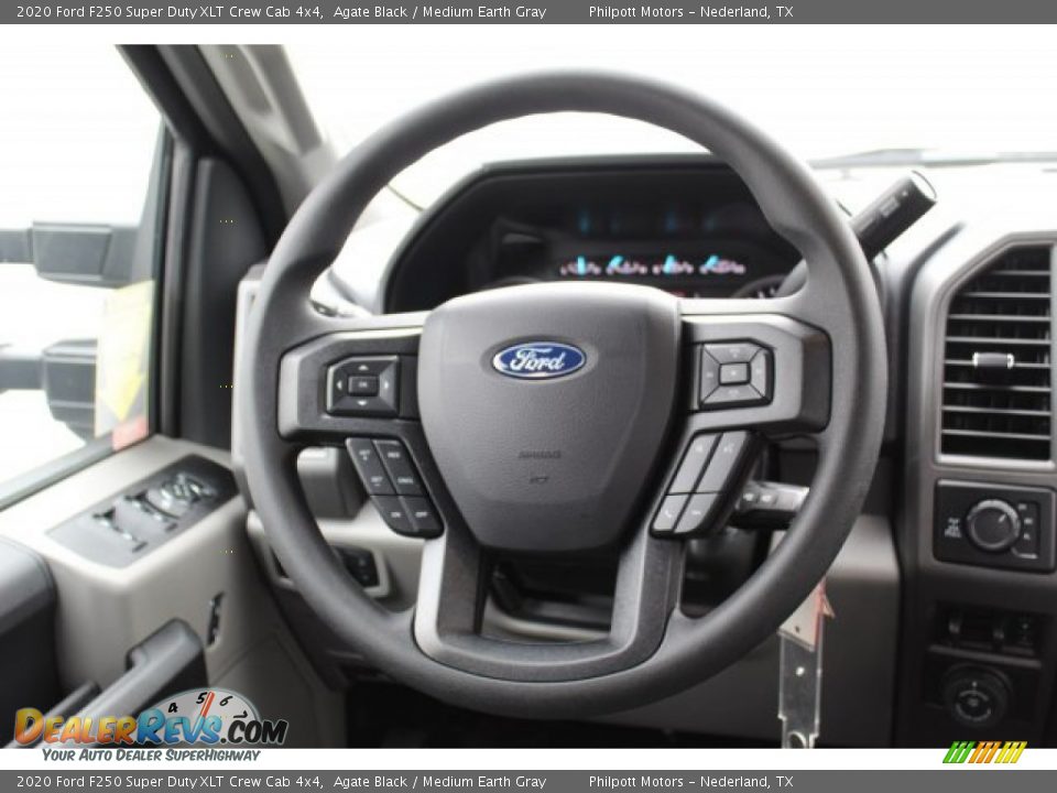 2020 Ford F250 Super Duty XLT Crew Cab 4x4 Agate Black / Medium Earth Gray Photo #21