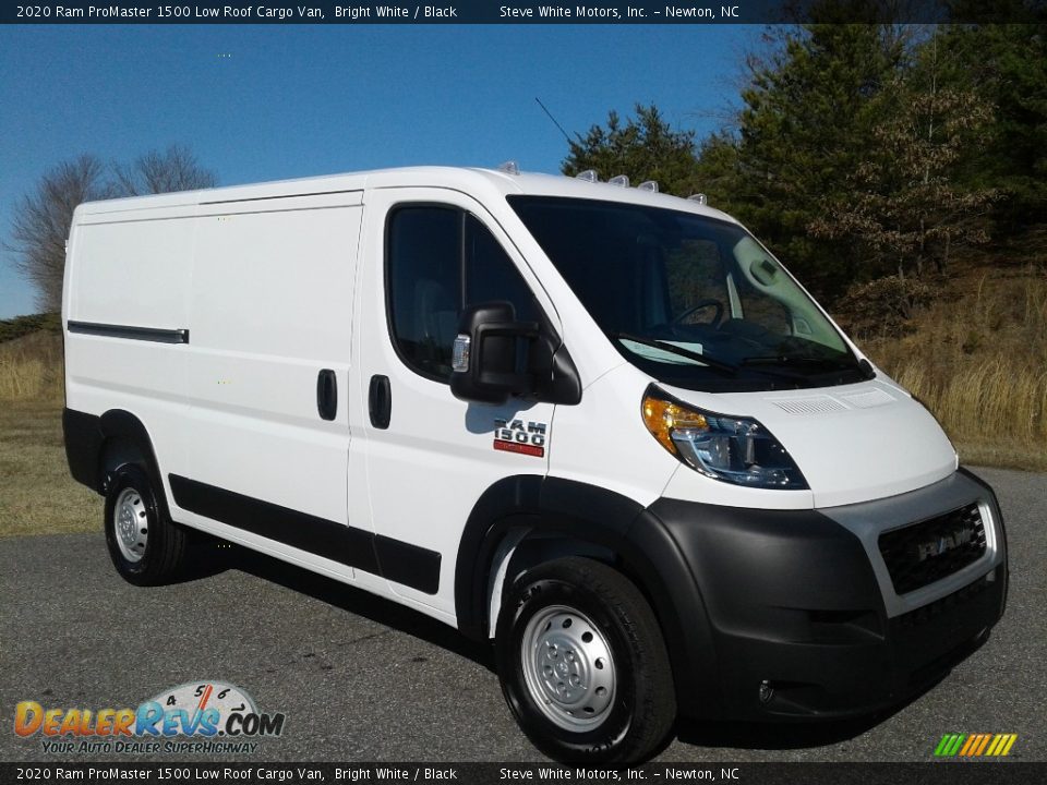 2020 Ram ProMaster 1500 Low Roof Cargo Van Bright White / Black Photo #4
