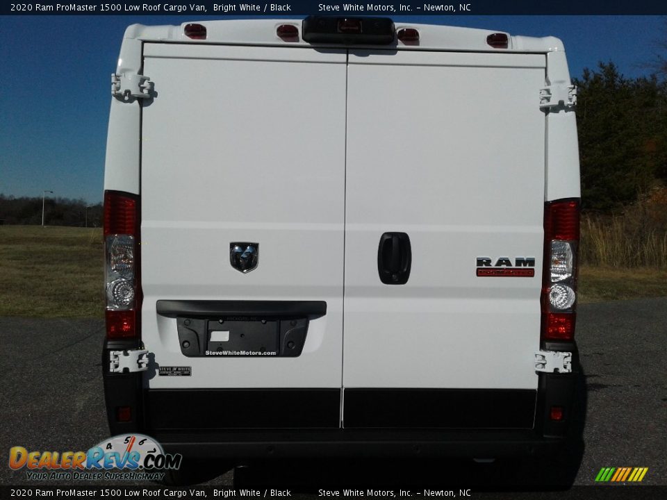 2020 Ram ProMaster 1500 Low Roof Cargo Van Bright White / Black Photo #7