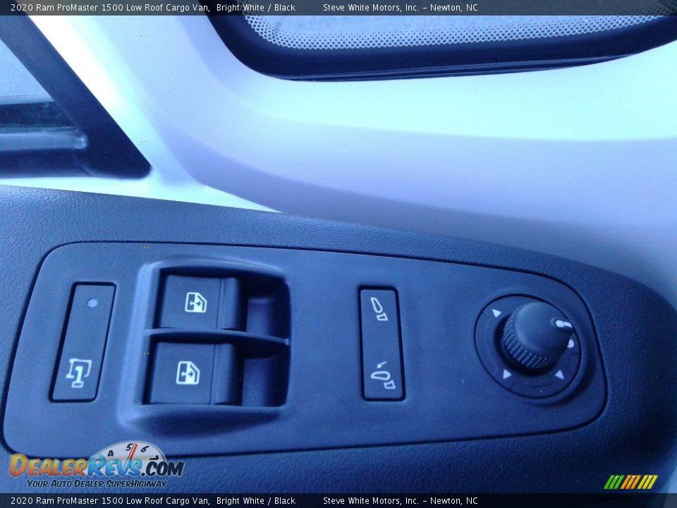 2020 Ram ProMaster 1500 Low Roof Cargo Van Bright White / Black Photo #11