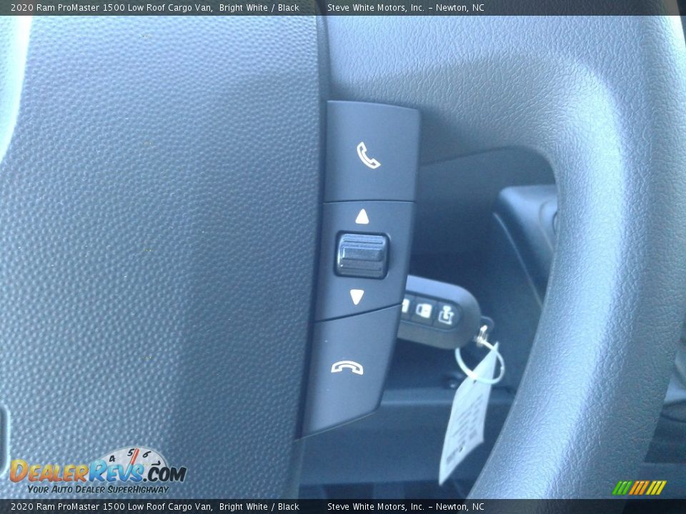 2020 Ram ProMaster 1500 Low Roof Cargo Van Bright White / Black Photo #17
