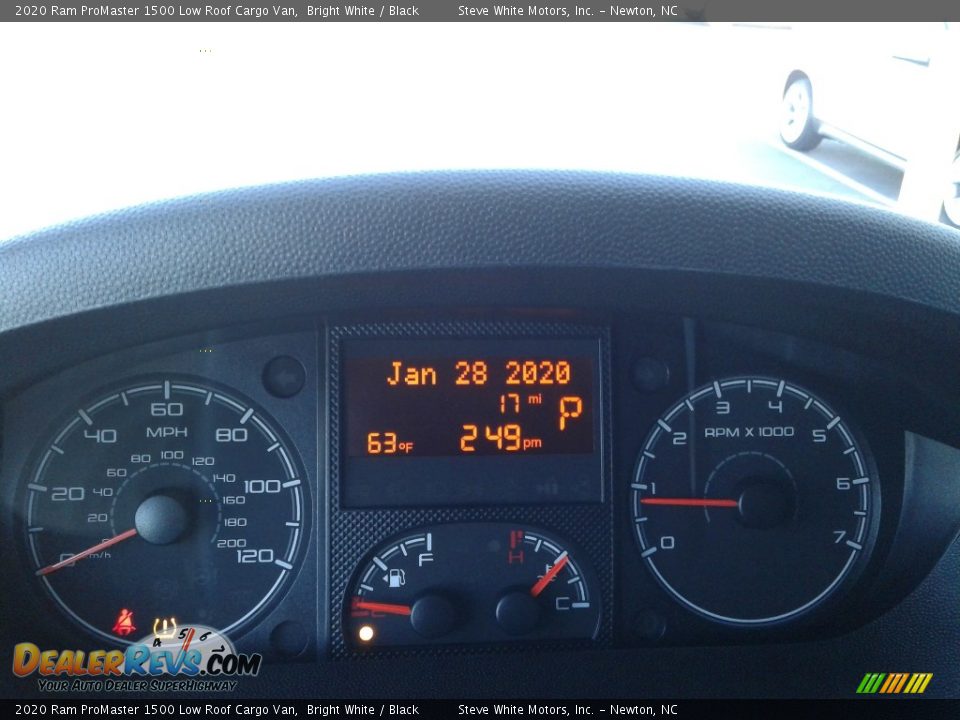 2020 Ram ProMaster 1500 Low Roof Cargo Van Bright White / Black Photo #18