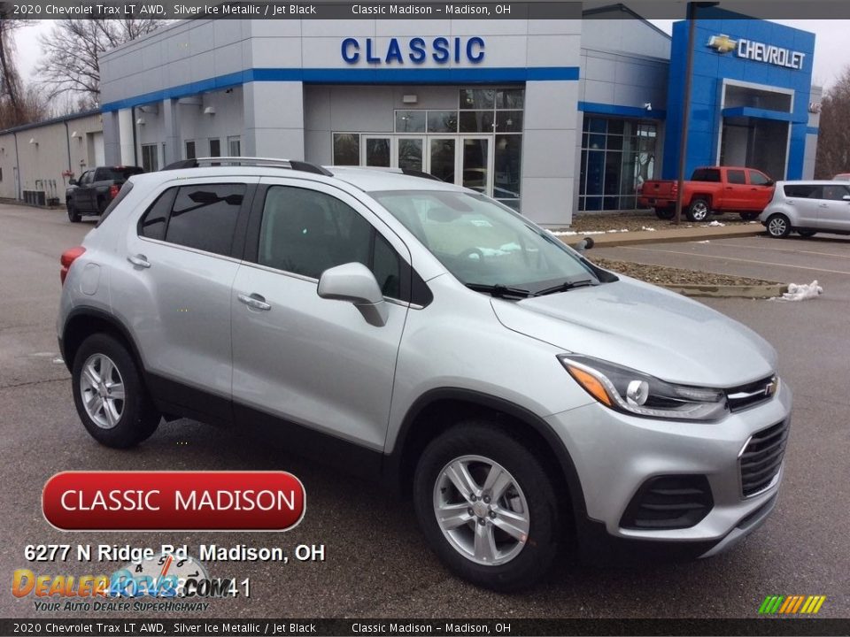2020 Chevrolet Trax LT AWD Silver Ice Metallic / Jet Black Photo #1
