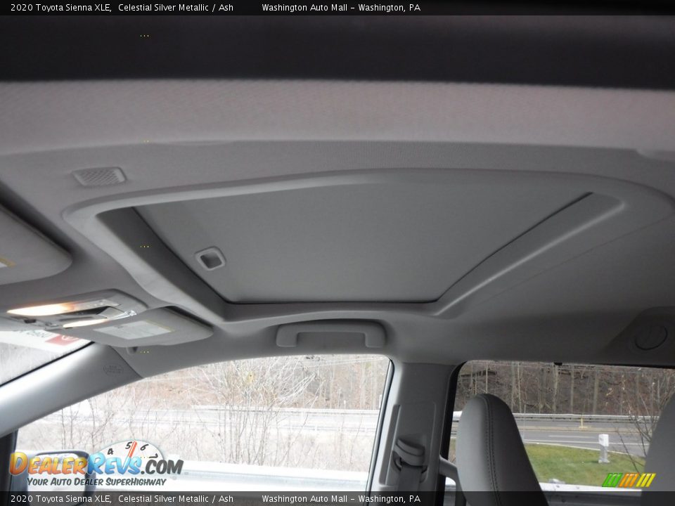 2020 Toyota Sienna XLE Celestial Silver Metallic / Ash Photo #10