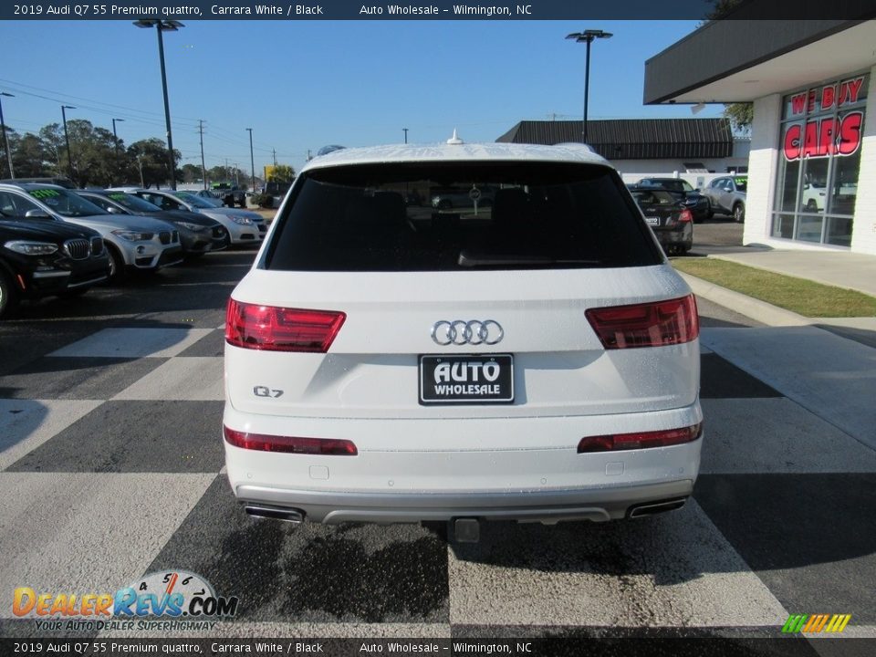 2019 Audi Q7 55 Premium quattro Carrara White / Black Photo #4