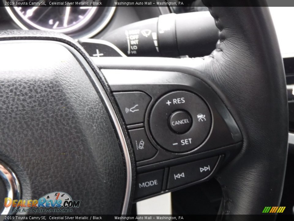 2019 Toyota Camry SE Steering Wheel Photo #19