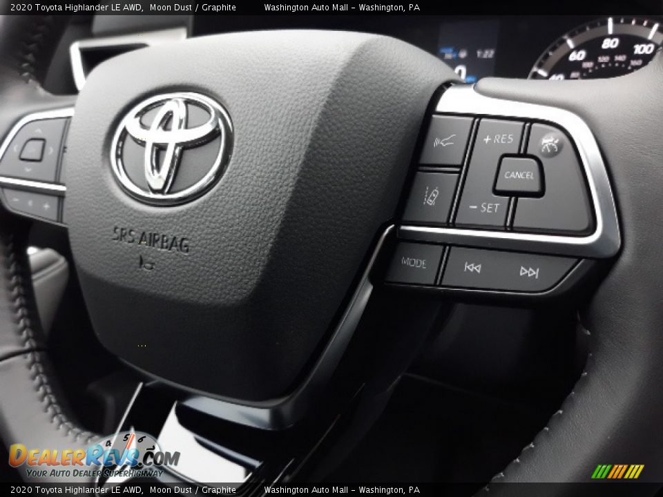 2020 Toyota Highlander LE AWD Moon Dust / Graphite Photo #6