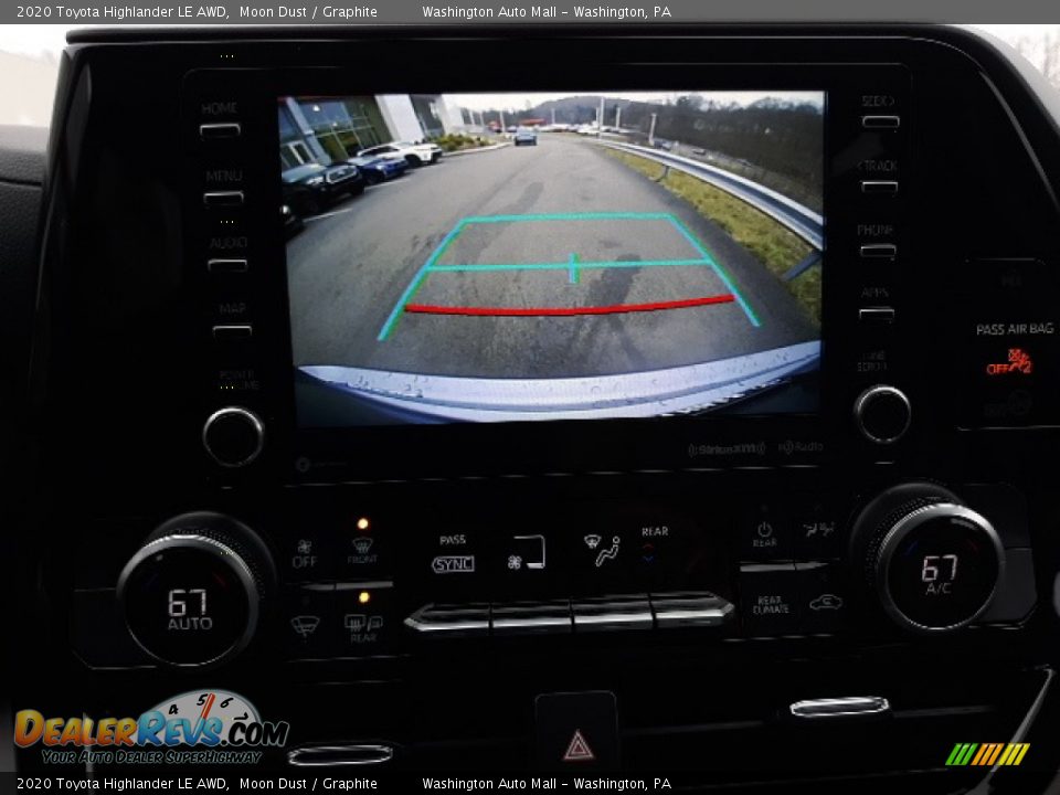 2020 Toyota Highlander LE AWD Moon Dust / Graphite Photo #13