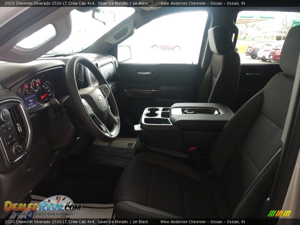 2020 Chevrolet Silverado 1500 LT Crew Cab 4x4 Silver Ice Metallic / Jet Black Photo #7