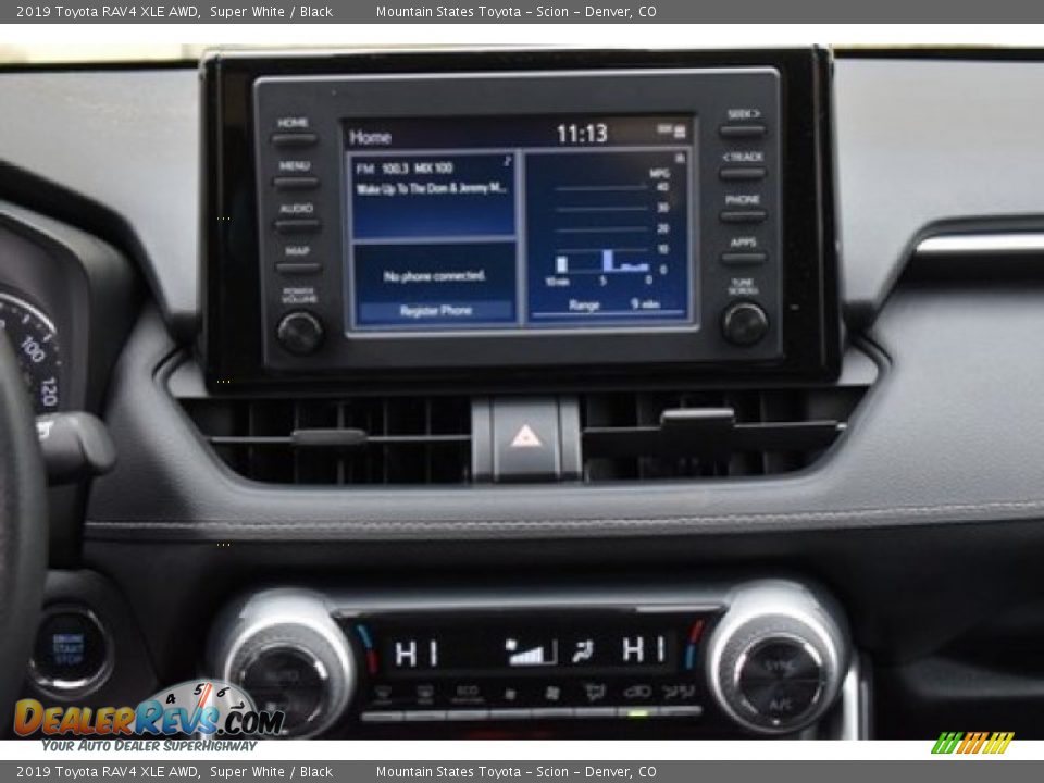 2019 Toyota RAV4 XLE AWD Super White / Black Photo #14
