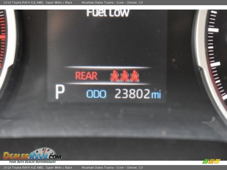 2019 Toyota RAV4 XLE AWD Super White / Black Photo #27