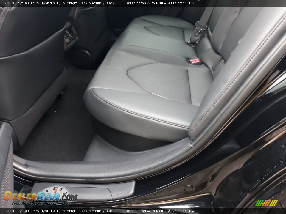 2020 Toyota Camry Hybrid XLE Midnight Black Metallic / Black Photo #32