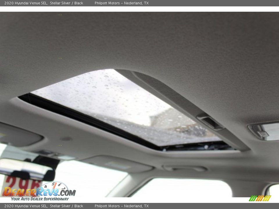 2020 Hyundai Venue SEL Stellar Silver / Black Photo #22